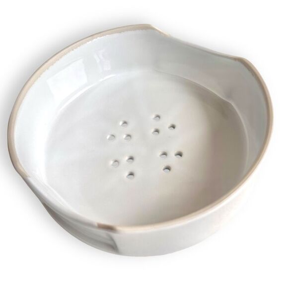 Crate&Barrel Cream White Stoneware  Brie Baking Appetizer Dish with Vented Lid - Picture 12 of 16